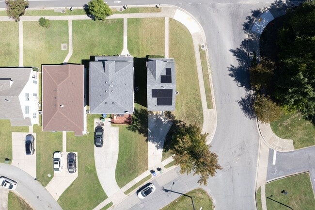 Foto del edificio - Modern Comfort in Richmond! Stunning 3-Bed...