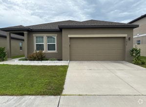 Building Photo - 3828 Spruce Creek Dr