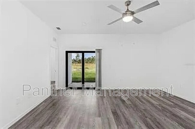Building Photo - 5205 30th St SW