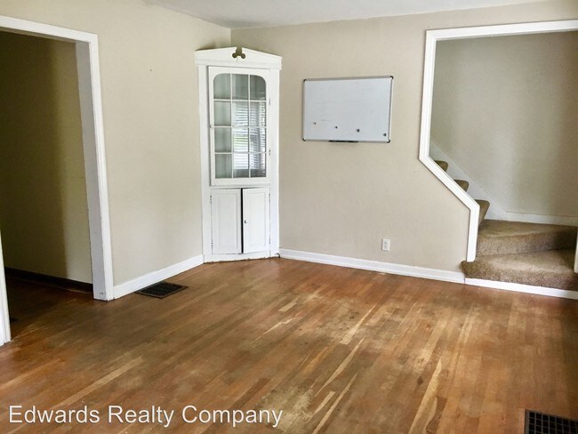 Foto del edificio - 4 br, 2 bath House - 977 Sells Ave