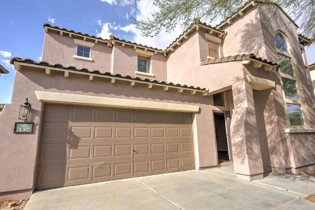 Building Photo - Rancho Sahuarita