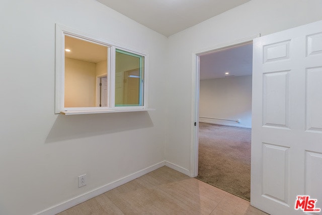 Building Photo - 522 N Larchmont Blvd