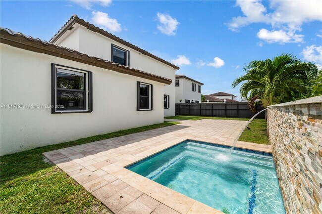 Foto del edificio - 22938 SW 128th Pl