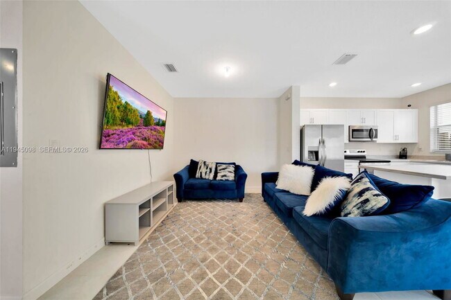 Building Photo - 26990 SE 19th St