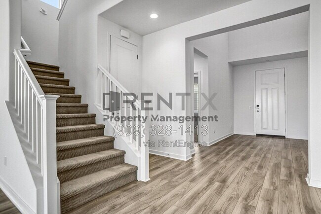 Building Photo - 18116 Hedgerow Way