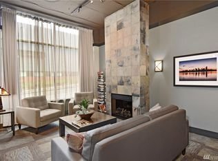 Building Photo - Great Downtown Condo Unit 1bd 1bath Plus B...