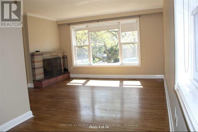 Building Photo - 39 Meadowland Dr