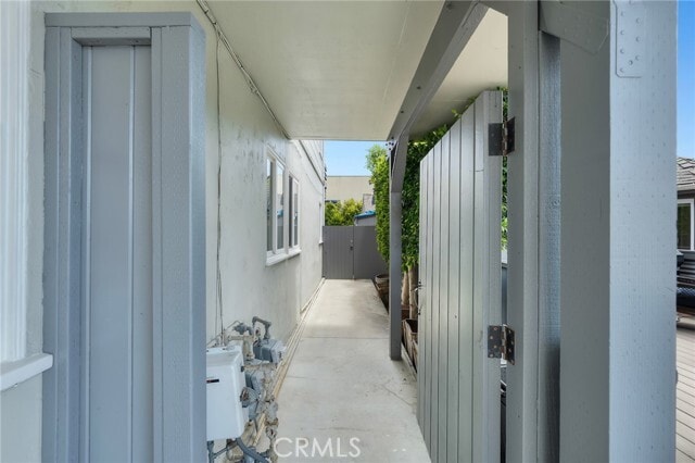 Foto del edificio - 606 Loma Dr