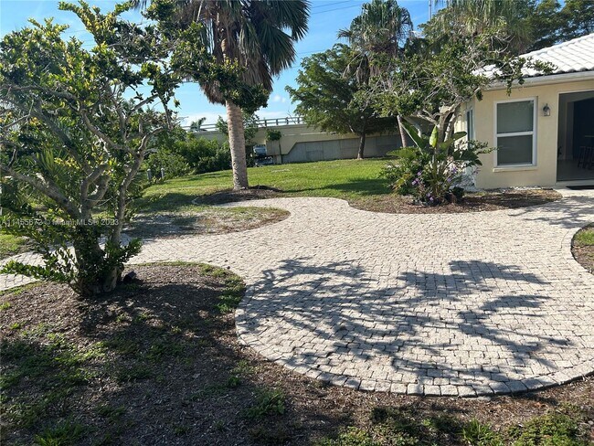 Building Photo - 3120 Magnolia Way