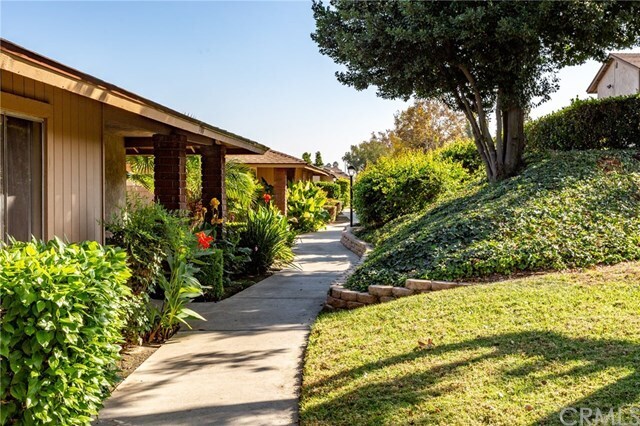 Foto del edificio - 1406 Countrywood Ave