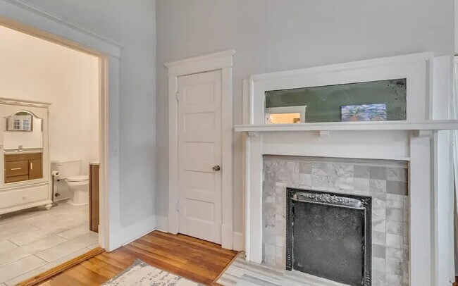 Foto del edificio - 512 E 33rd St