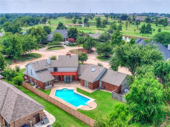 Foto del edificio - 3465 Brush Creek Rd