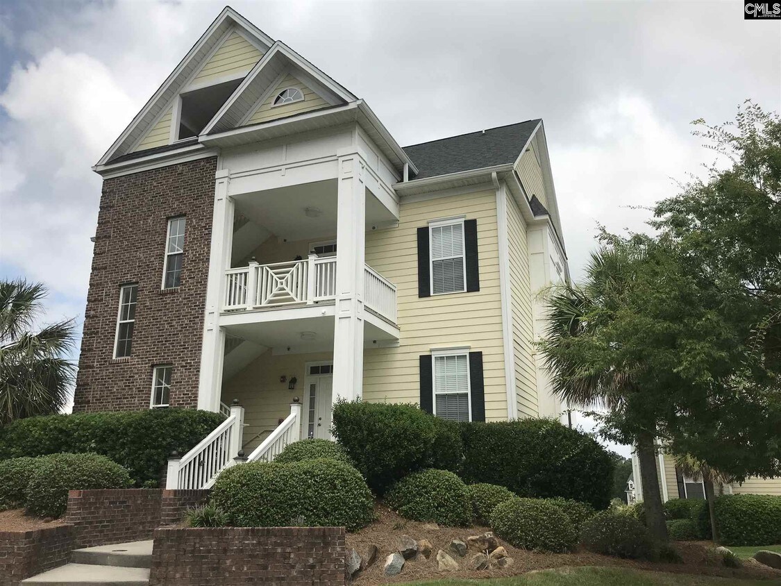 119 Breezes Dr, Lexington, SC 29072 Condo for Rent in Lexington, SC