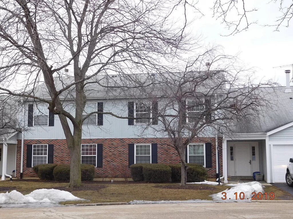 682 Greenfield Ct Unit C2, Bartlett, IL 60103 Condo for Rent in Bartlett, IL