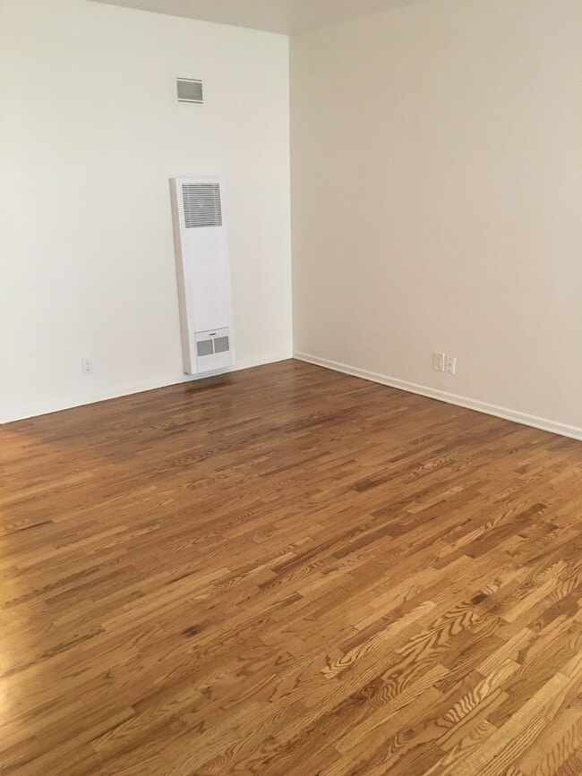 Building Photo - 1324 14th St