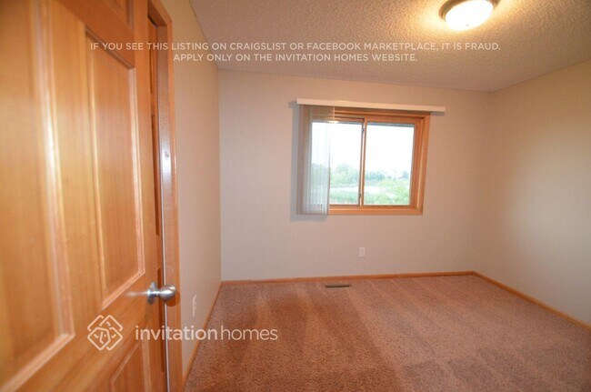 Foto del edificio - 713 3rd St SW