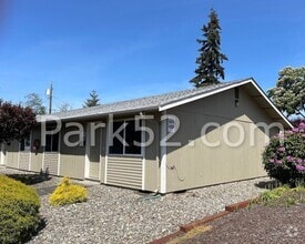 Building Photo - 4318 S Alder St