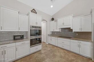 Building Photo - 15907 E Desert Vista Trail