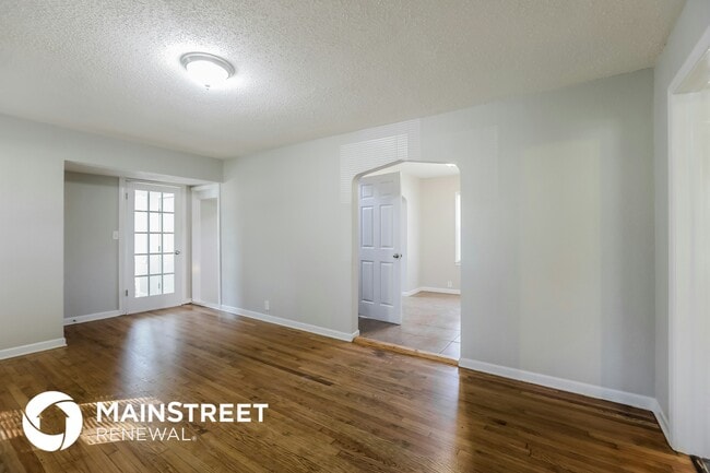 Foto del edificio - 5212 N Spruce Ave