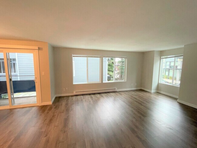 Foto del edificio - 12316 32nd Ave NE