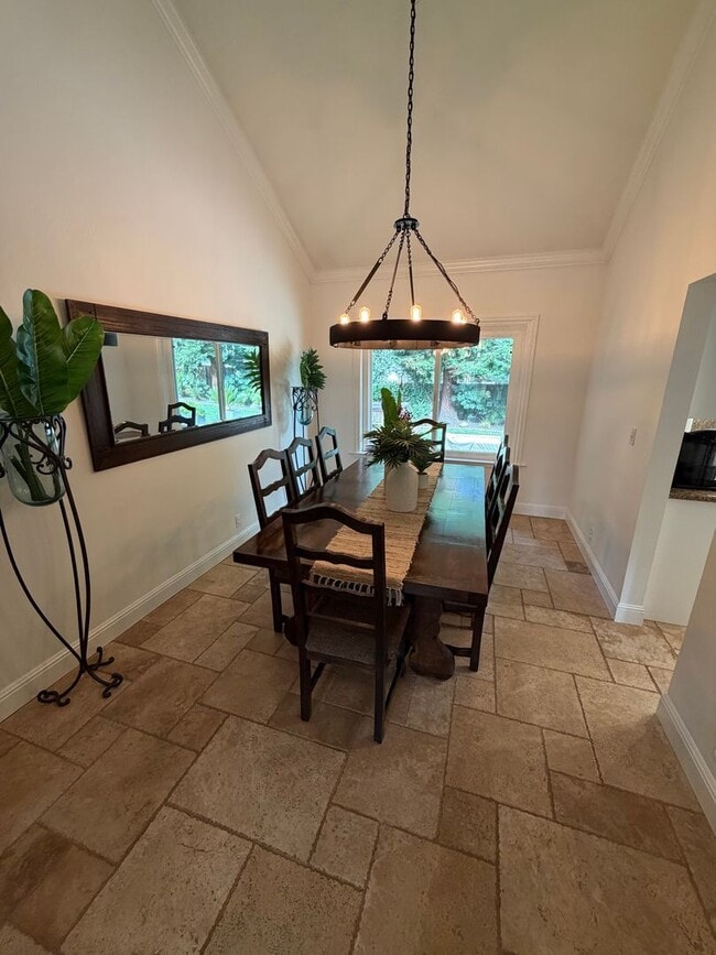 Building Photo - 4 Bed 3 Bath Single Family Home In Danville Station