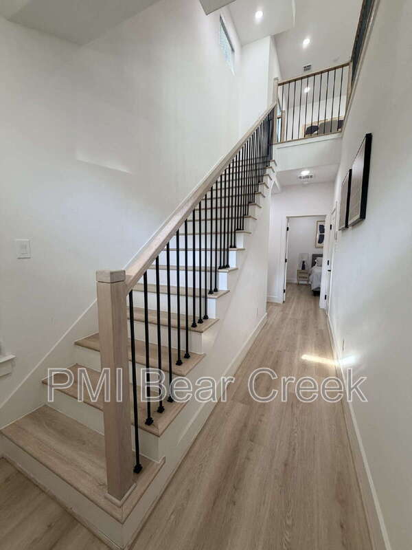 Foto del edificio - 2706 Cochran St