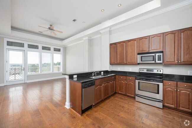 PH1 - KITCHEN - 755 Broad