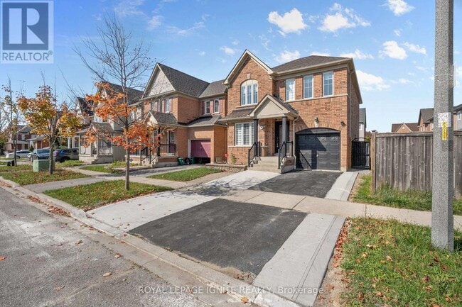 Building Photo - 14 Marriner Crescent