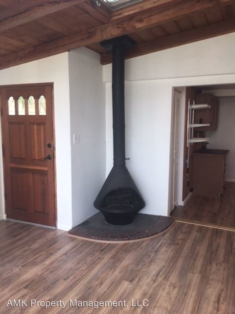 Foto del edificio - 3 br, 2 bath House - 1240 Johnson Avenue