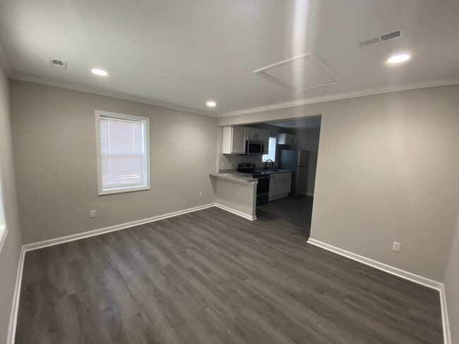 Foto del edificio - 2444 Washington St