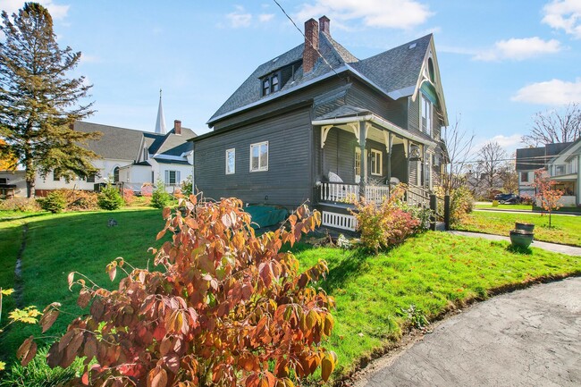 Foto del edificio - 19 Pine St