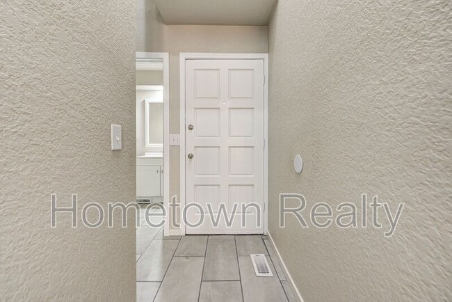 Foto del edificio - 6460 W Hefner Rd