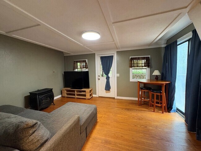 Foto del edificio - 794 Belle Dowdle Rd