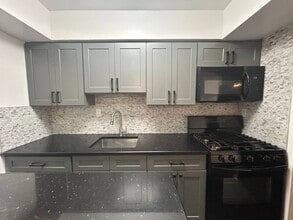 Building Photo - 1902 Barnes Ave