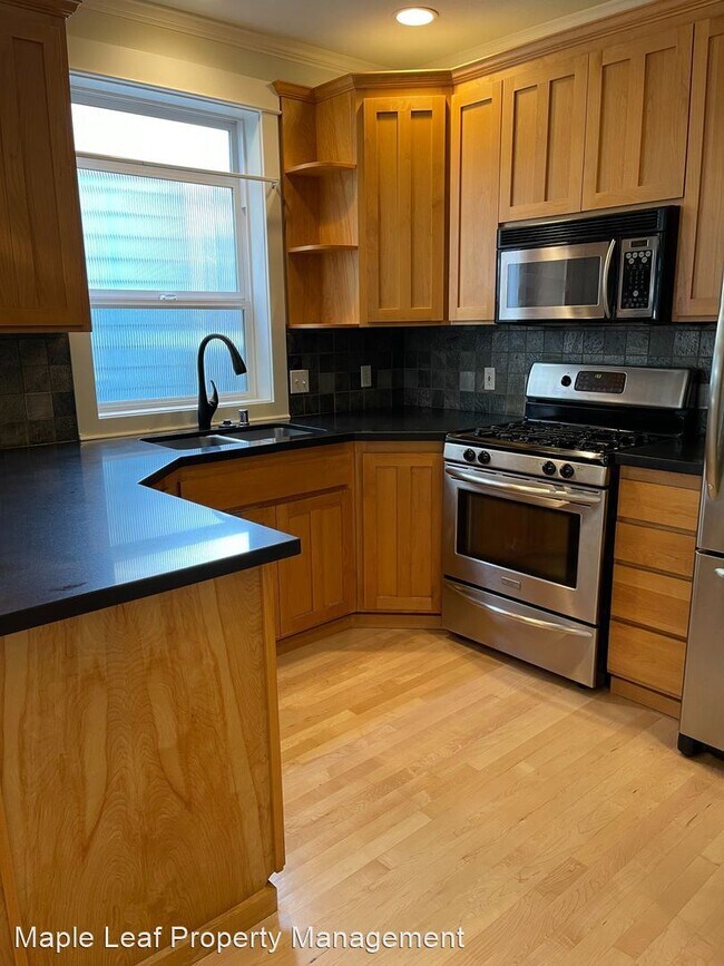 Building Photo - 2 br, 1.5 bath House - 418 Federal Ave E