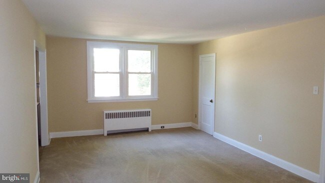 Building Photo - 116 Fairfield Ln