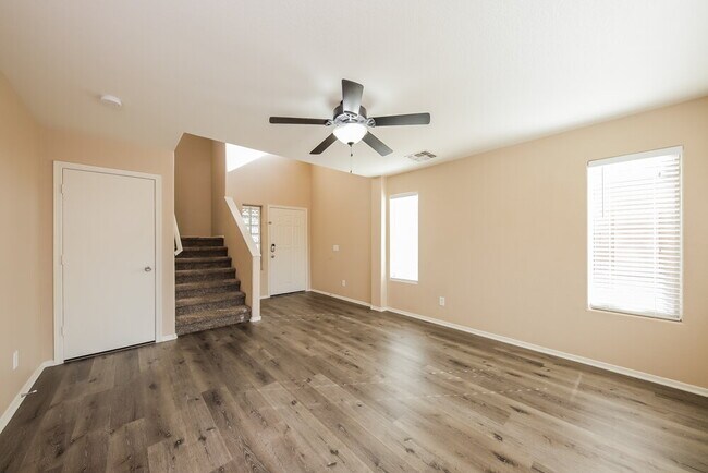 Foto del edificio - 12623 W Windsor Blvd