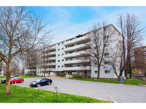 Building Photo - Westwinds I
