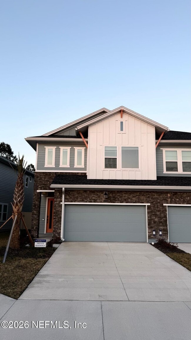 Building Photo - 10065 Element Rd