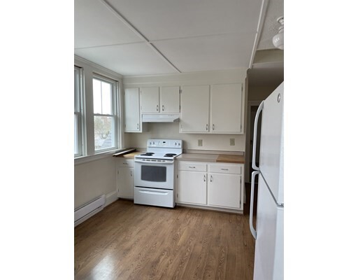 15 Hayward St Unit 2, Attleboro, MA 02703 - Condo for Rent in Attleboro ...