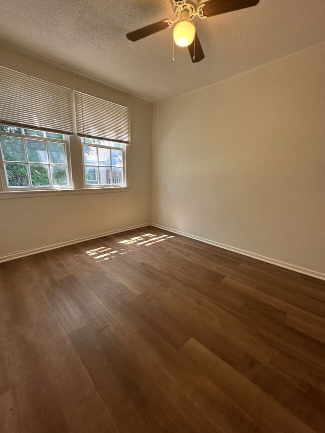 Building Photo - 54 Riley Manor Cir