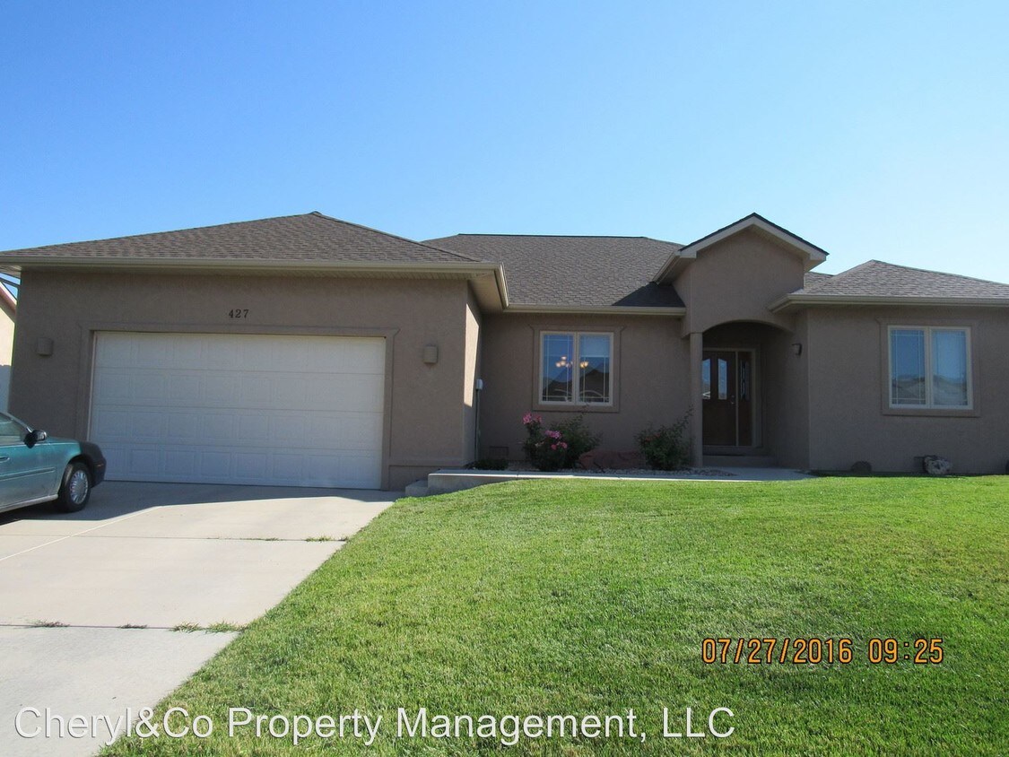 Primary Photo - 427 Lodgepole Cir