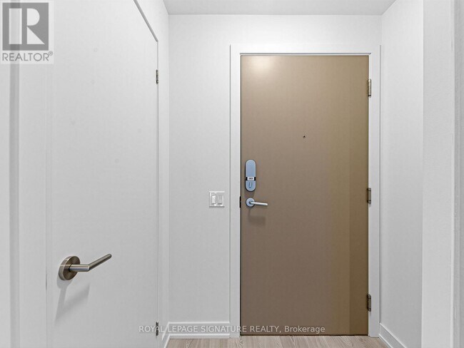 Photo du bâtiment - 5 Quarrington Ln