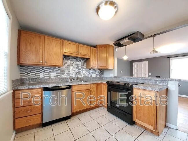 Foto del edificio - 2431 Grove St