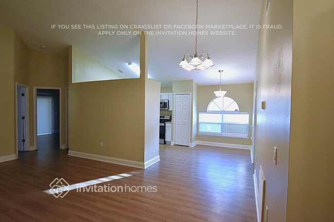 Foto del edificio - 1464 Crane Creek Blvd