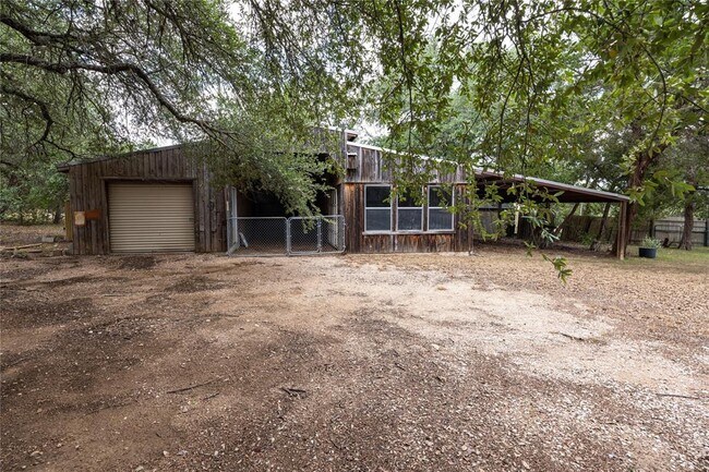 Foto del edificio - 105 Ridge Oak Dr