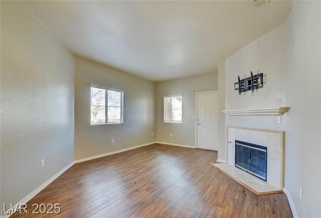Building Photo - 5250 S Rainbow Blvd