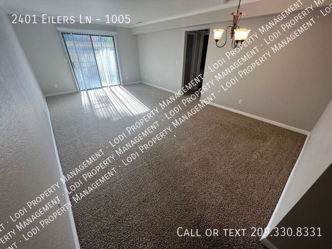 Building Photo - 2401 Eilers Ln