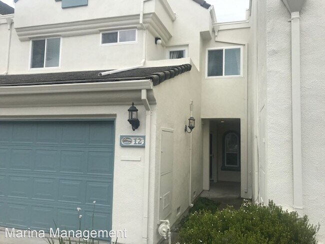Building Photo - 3 br, 2.5 bath House - 12 Shoal Dr East