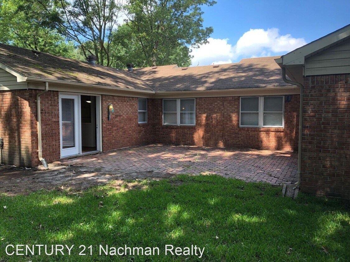 Building Photo - 4 br, 2 bath House - 1632 Waff Road